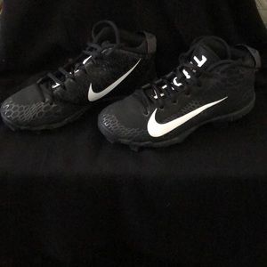 Nike Kids’ Force Trout 5 Baseball Cleats